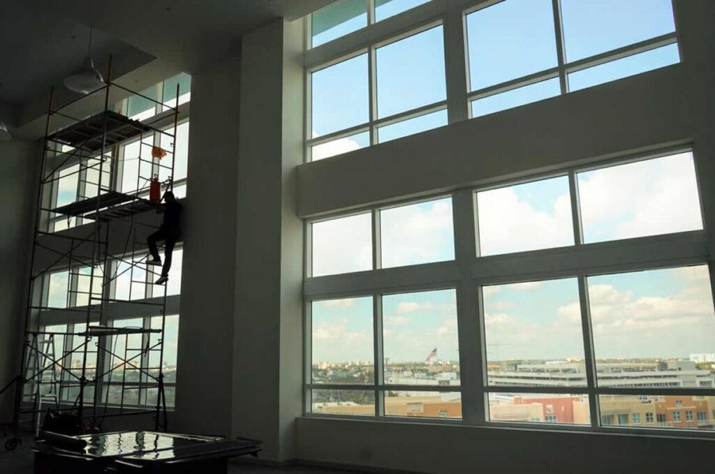 tint-for-commercial-windows
